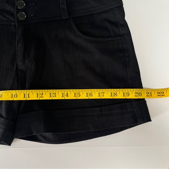 Hollister Shorts, Black Cotton, EUC, XL - Picture 9 of 12
